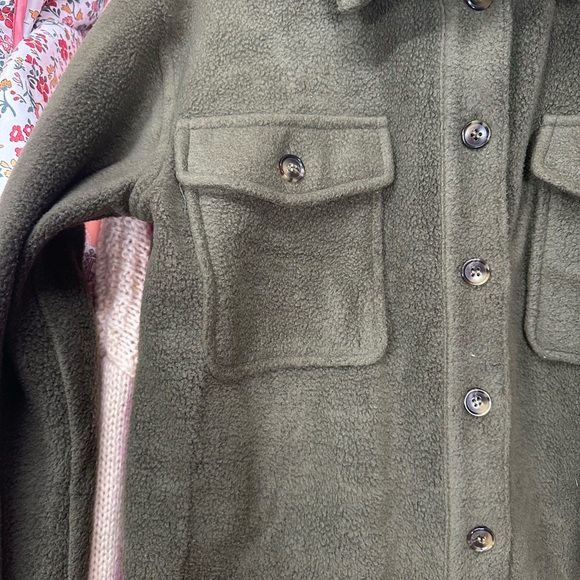 Altar’d State Olive Green Fleece Women's Jacket - Picture 4 of 5